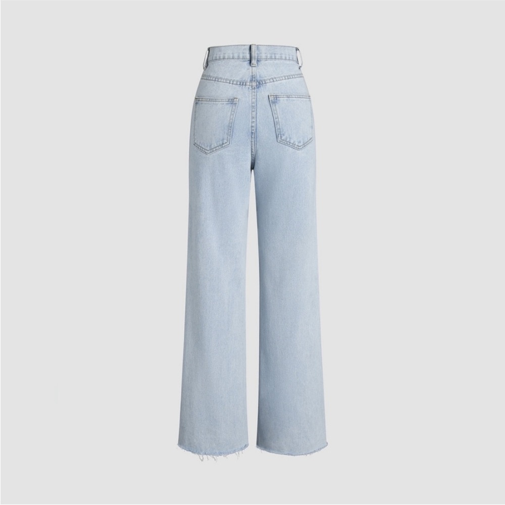 Light wash blue denim jeans- straight leg raw hem perfect closet essential jeans - Picture 12 of 12